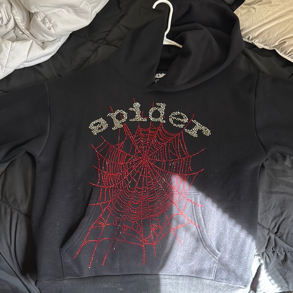 Black and Red Spider Graphic Sweatshirt